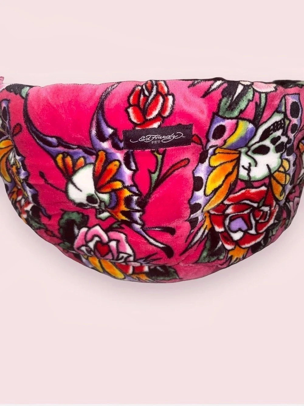 ⭐️⭐️ED HARDY PET BED ⭐️⭐️